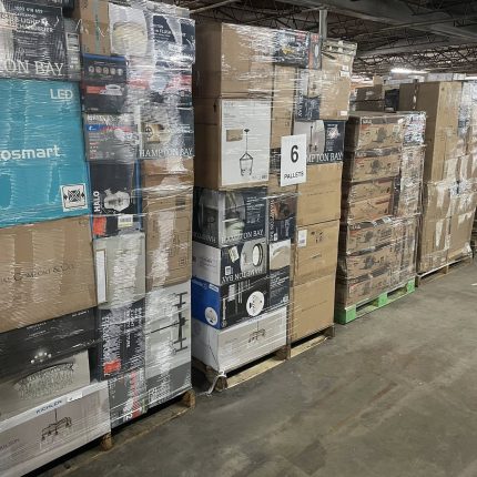 Ligting pallets lot
